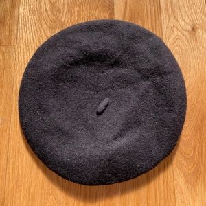 Karl Lagerfeld Beret